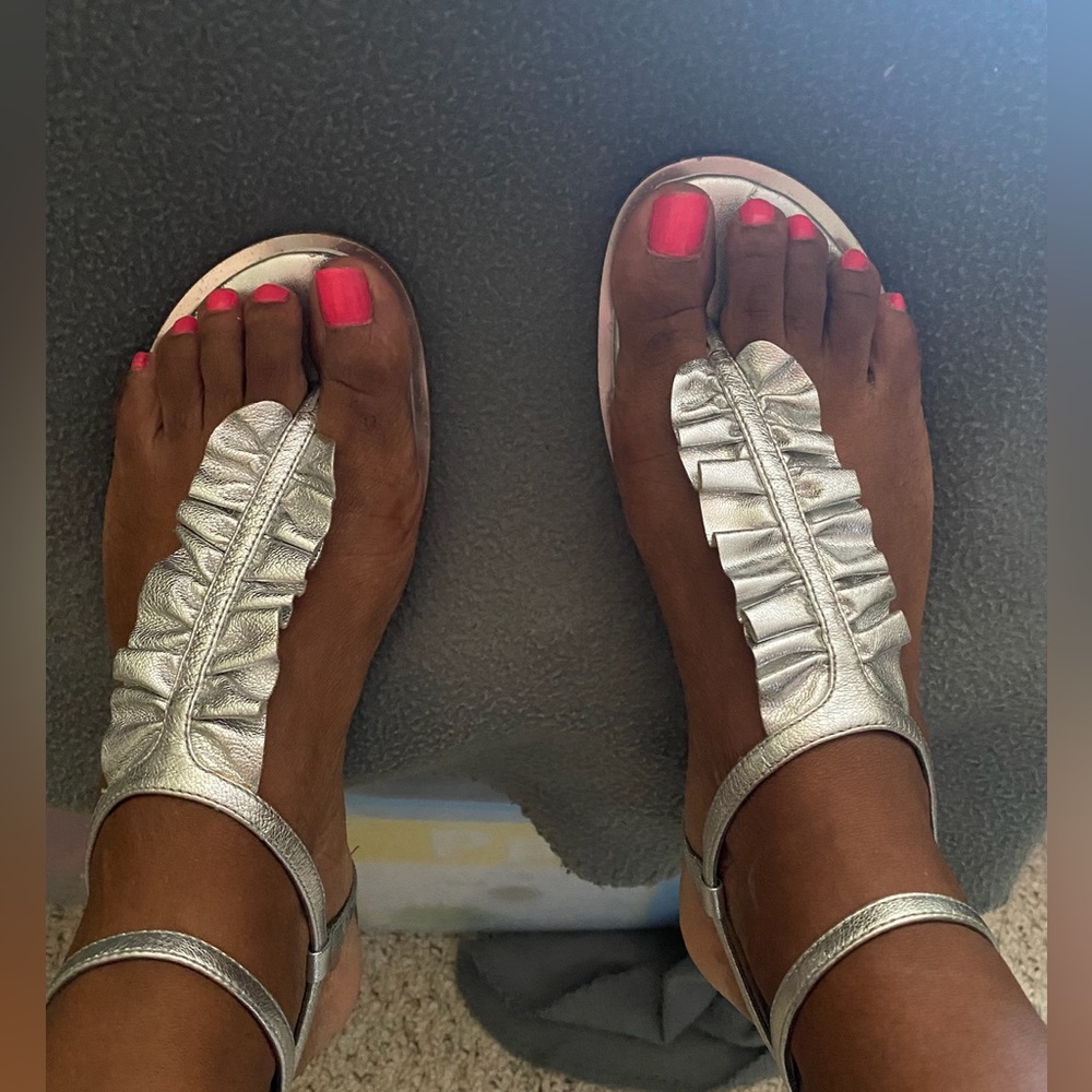 Michael Kors Silver Ruffle Detail Sandal - Picture 6 of 7